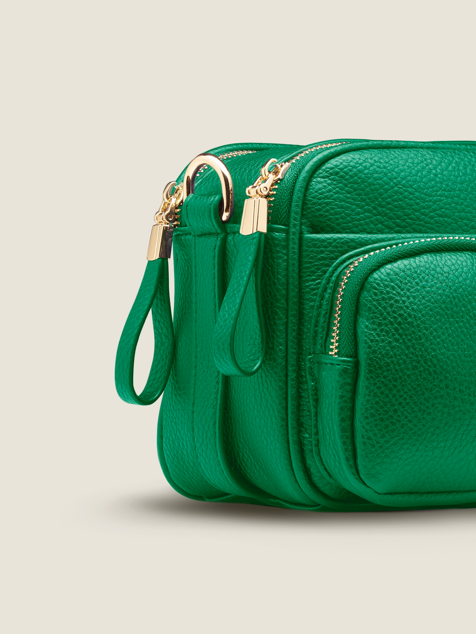 Functional Multi Pocketed Sling